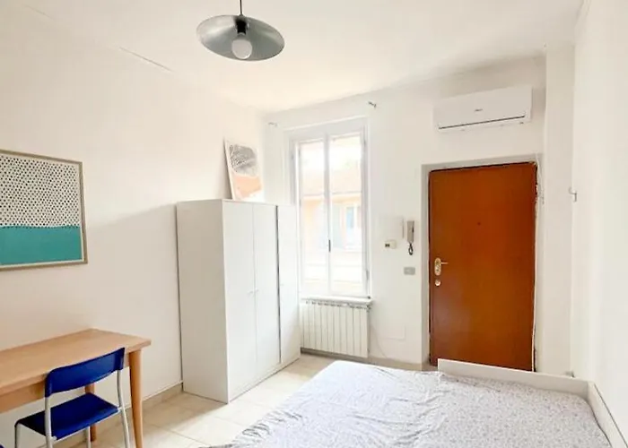 Small Flat Milano